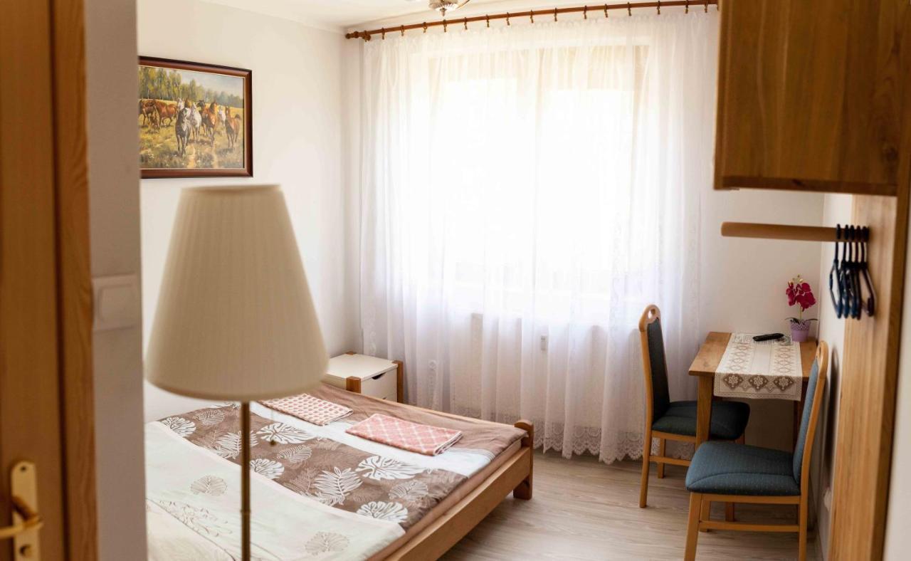 Gosciniec Mazurski Ruciane-Nida Bagian luar foto